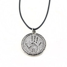 Load image into Gallery viewer, SG New Game The Elder Scrolls necklace