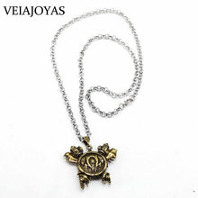 Load image into Gallery viewer, Vintage Jewelry Warcraft Game Necklace
